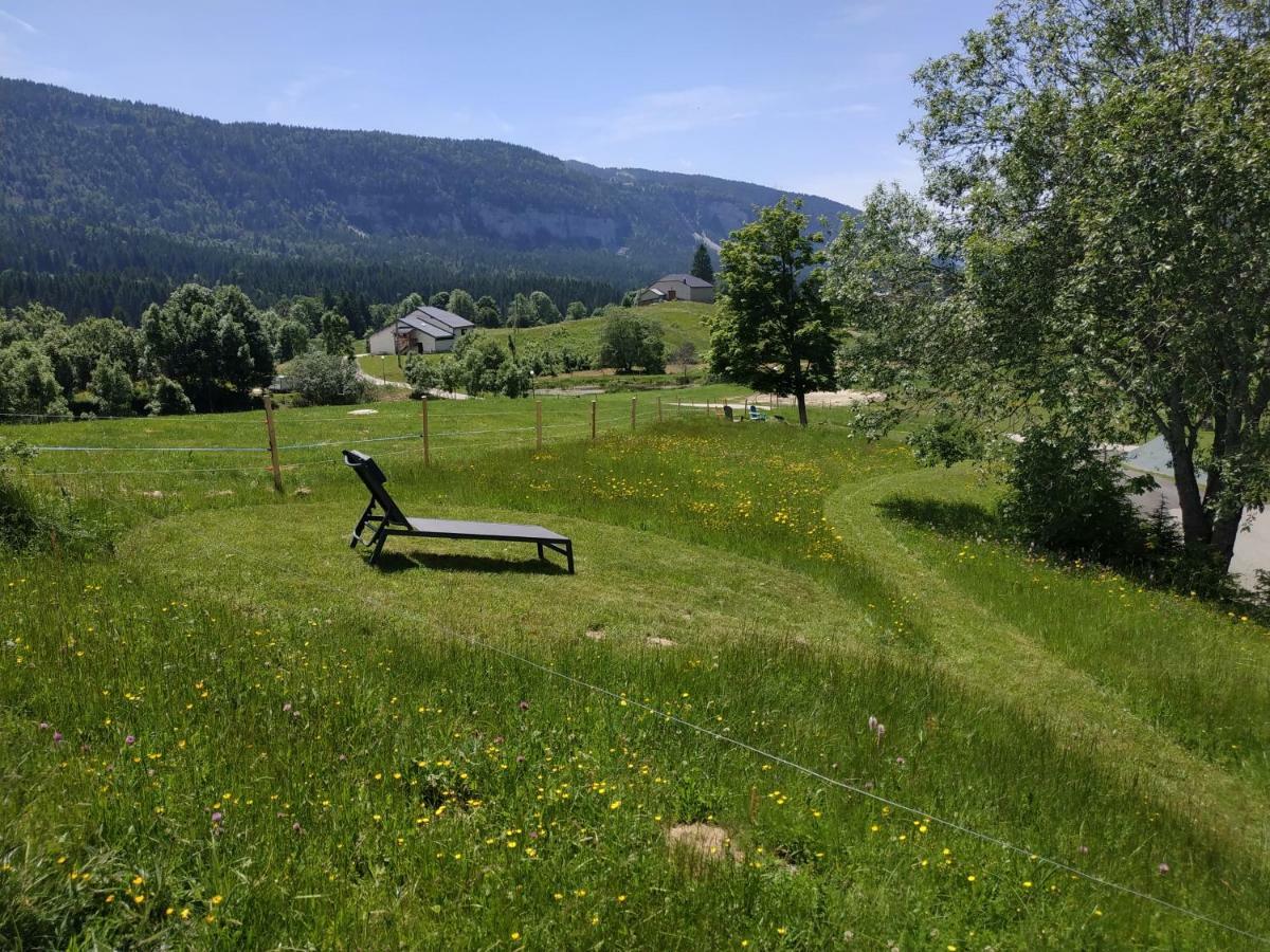 Les Chamois Lajoux